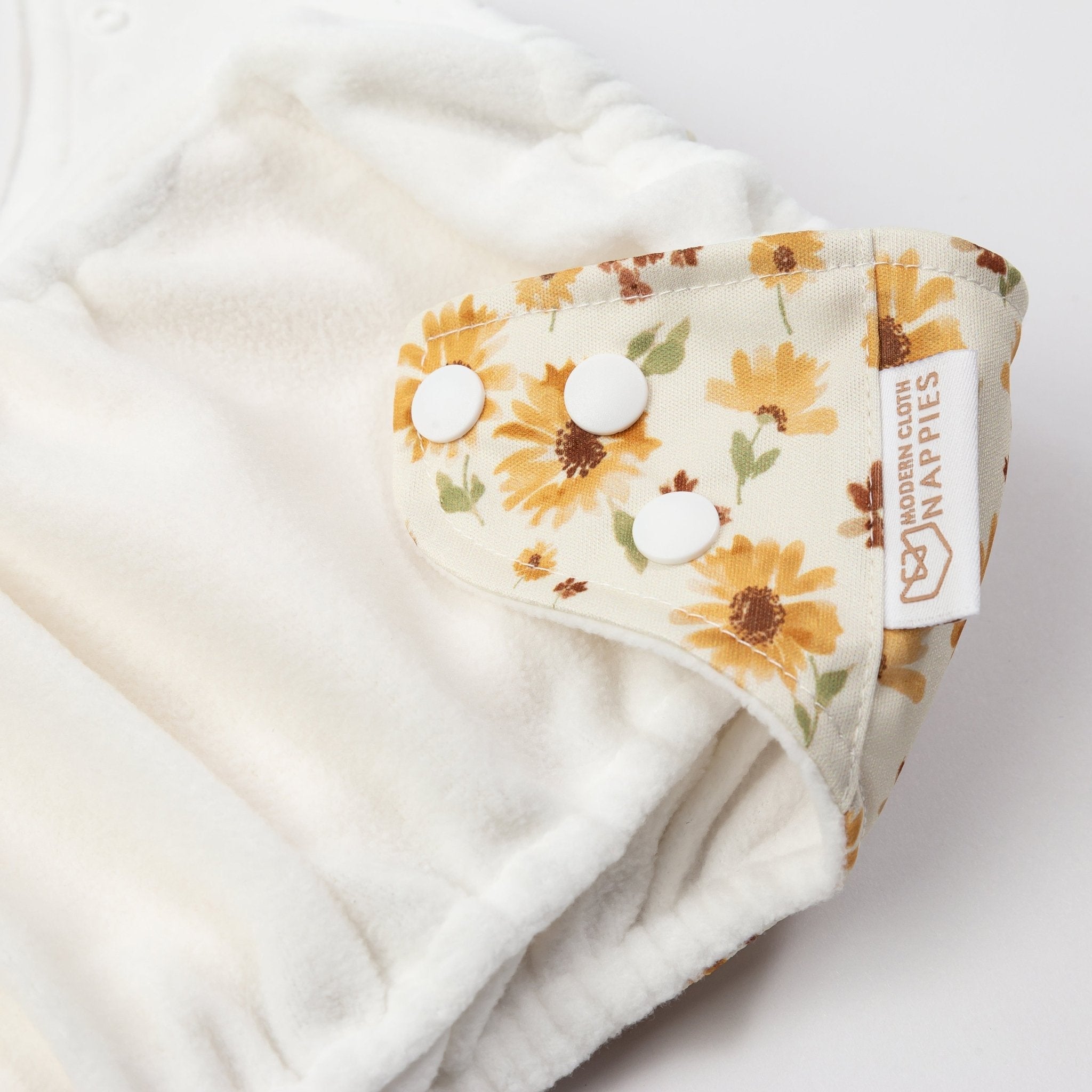 One Size All - In - One Reusable Cloth Nappy - George Pig / Peppa Pig - Sage - Baby&More