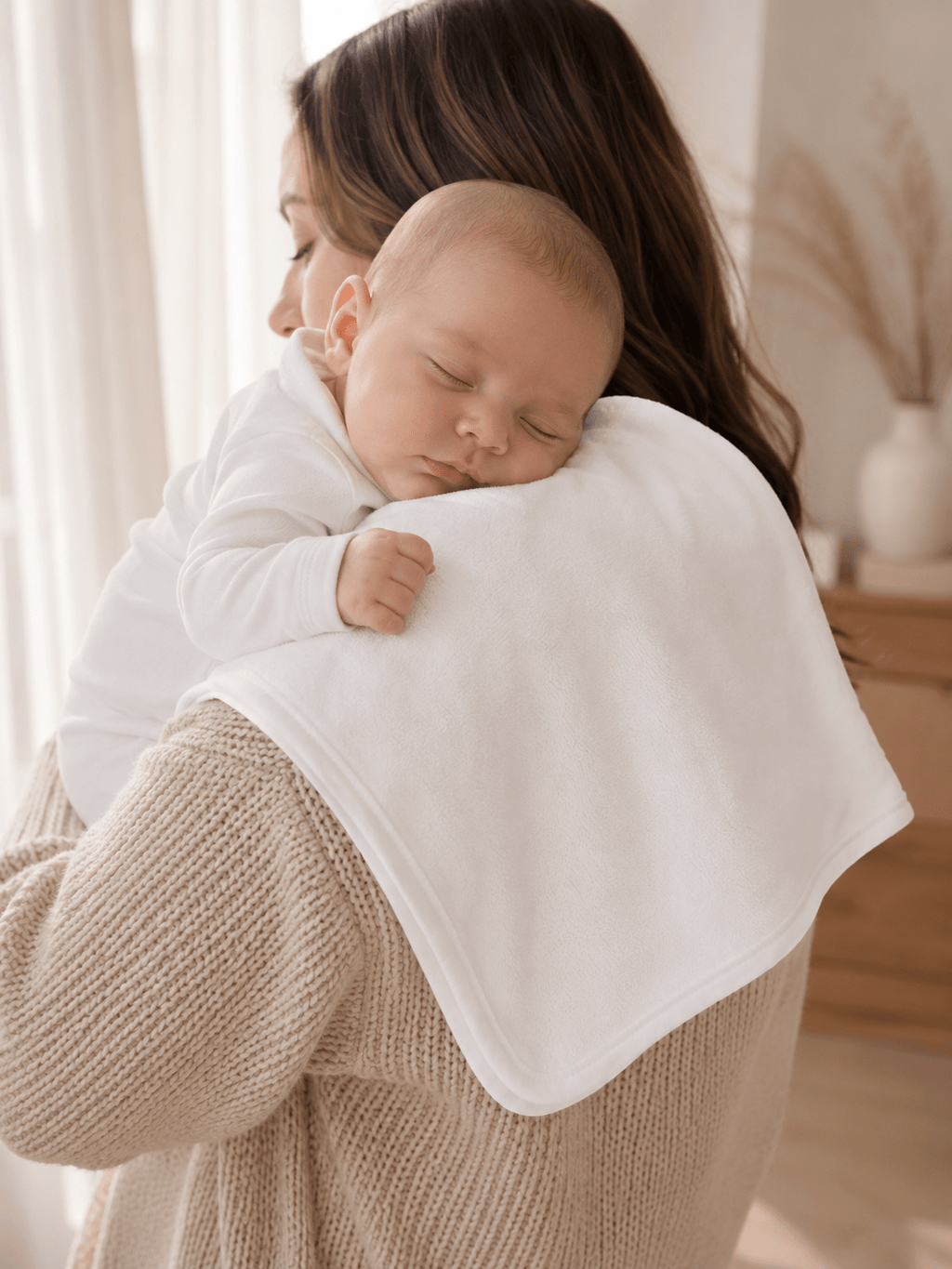 PrimaCotton - White Organic Burp Cloths - Pack of 4 - Baby&More