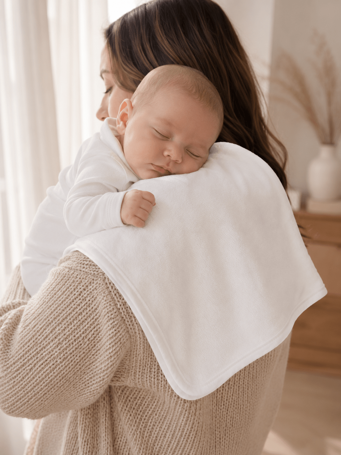PrimaCotton - White Organic Burp Cloths - Pack of 4 - Baby&More