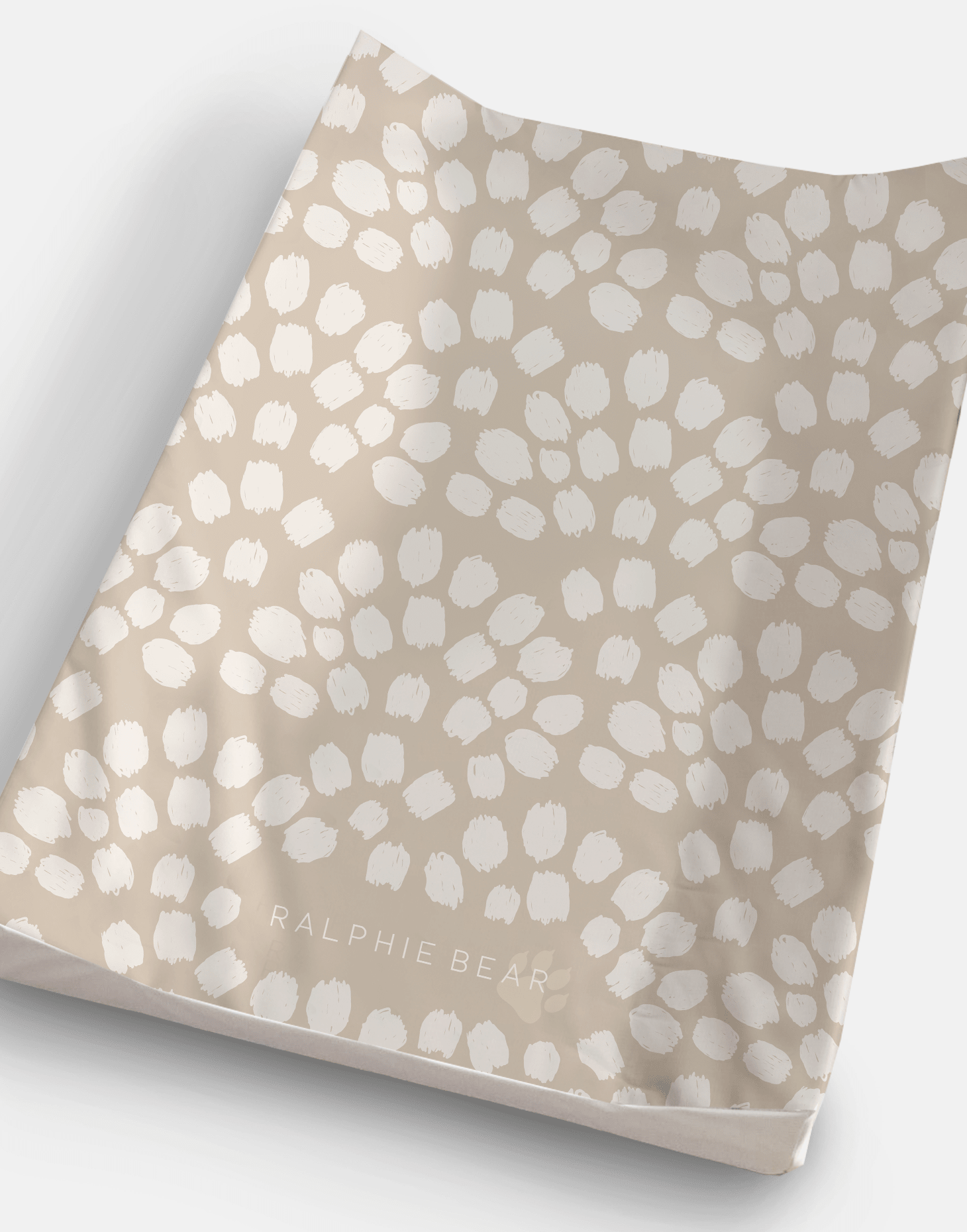 Ralphie Bear Anti Roll Wedge Changing Mat - Neutral Beige Scallop - Baby&More