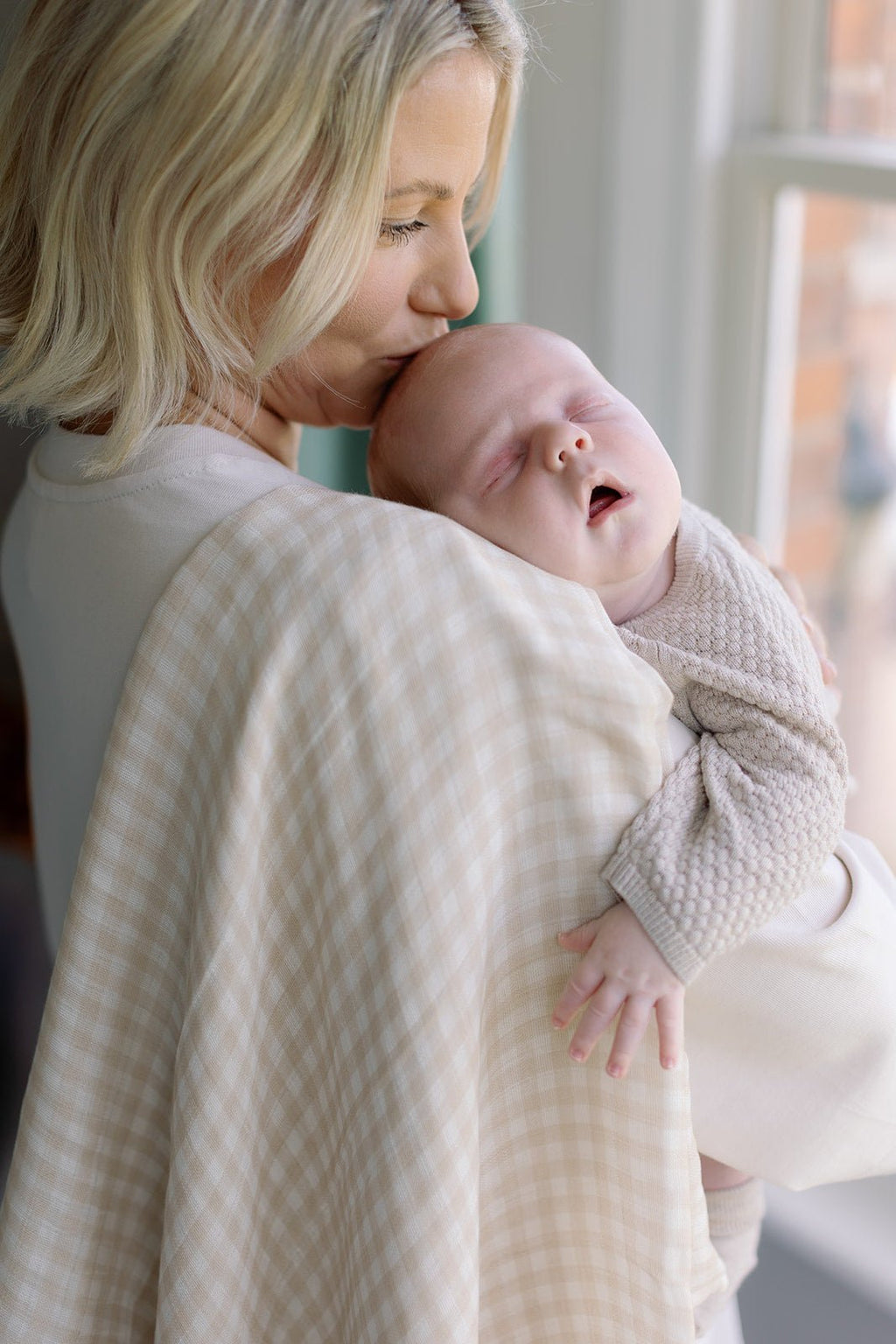 Ralphie Bear Large Swaddle Muslin - Gingham Beige - Baby&More