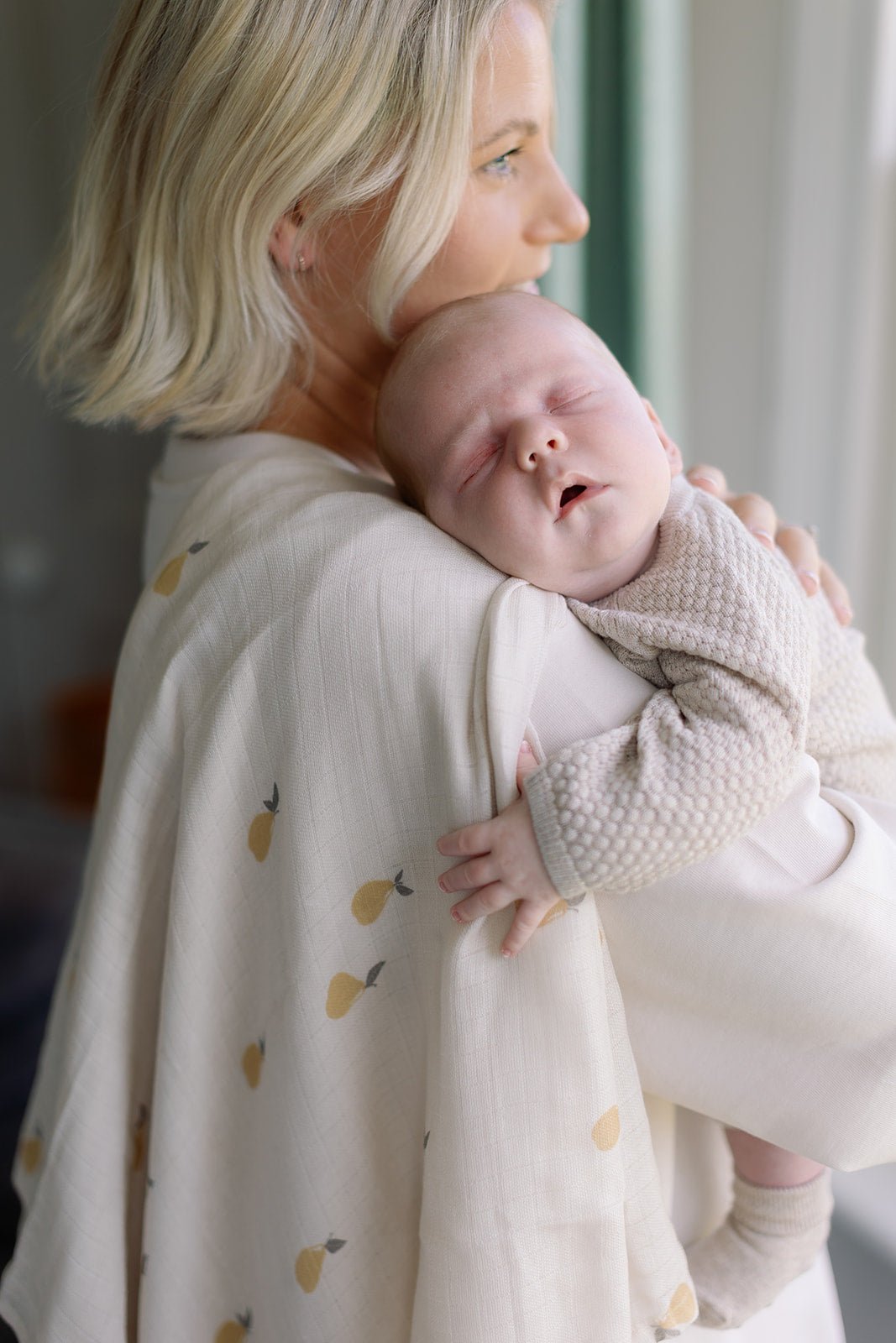 Ralphie Bear Large Swaddle Muslin - Pears - Baby&More