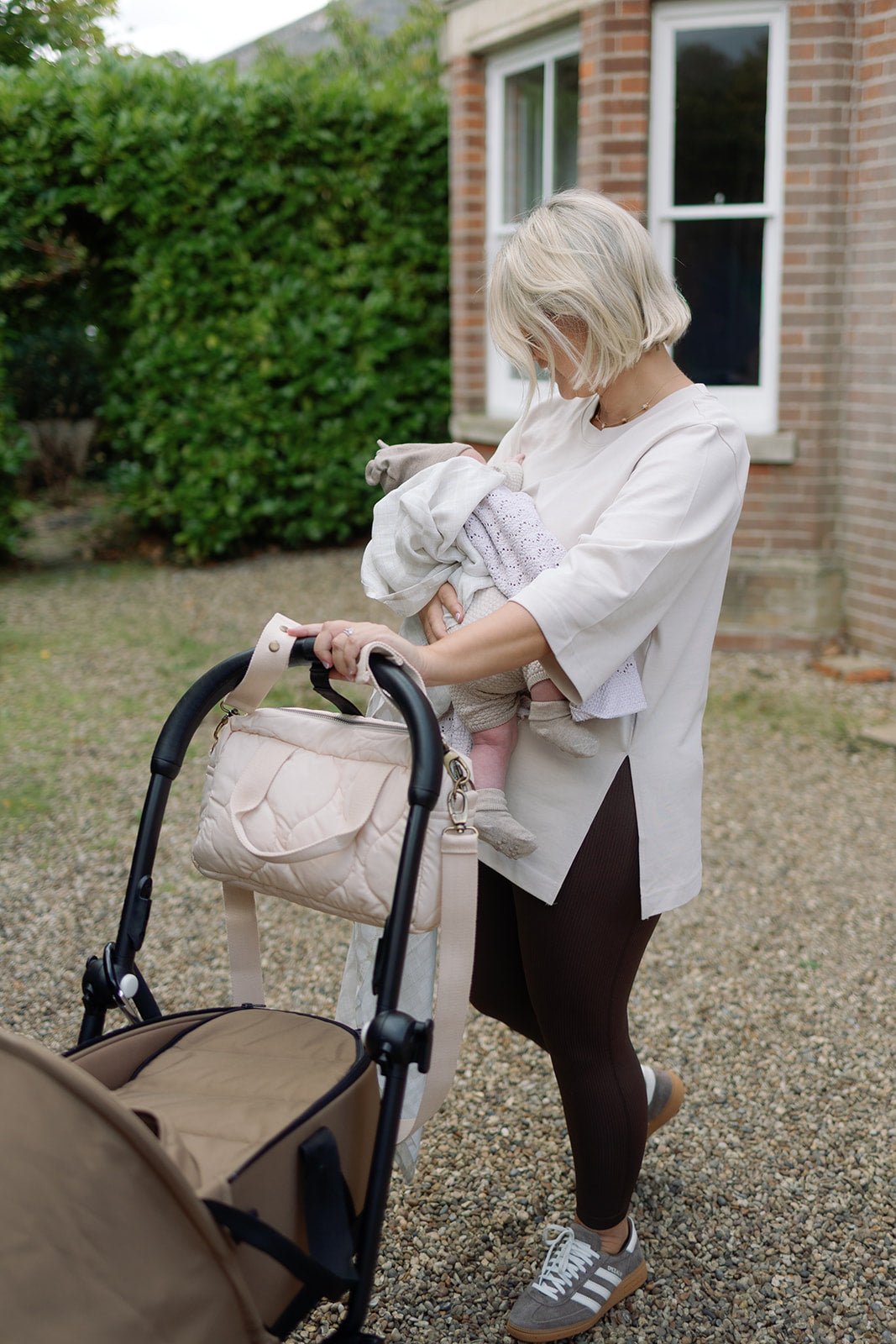 Ralphie Bear Quilted Changing Stroller Bag - Beige/Scallop - Baby&More
