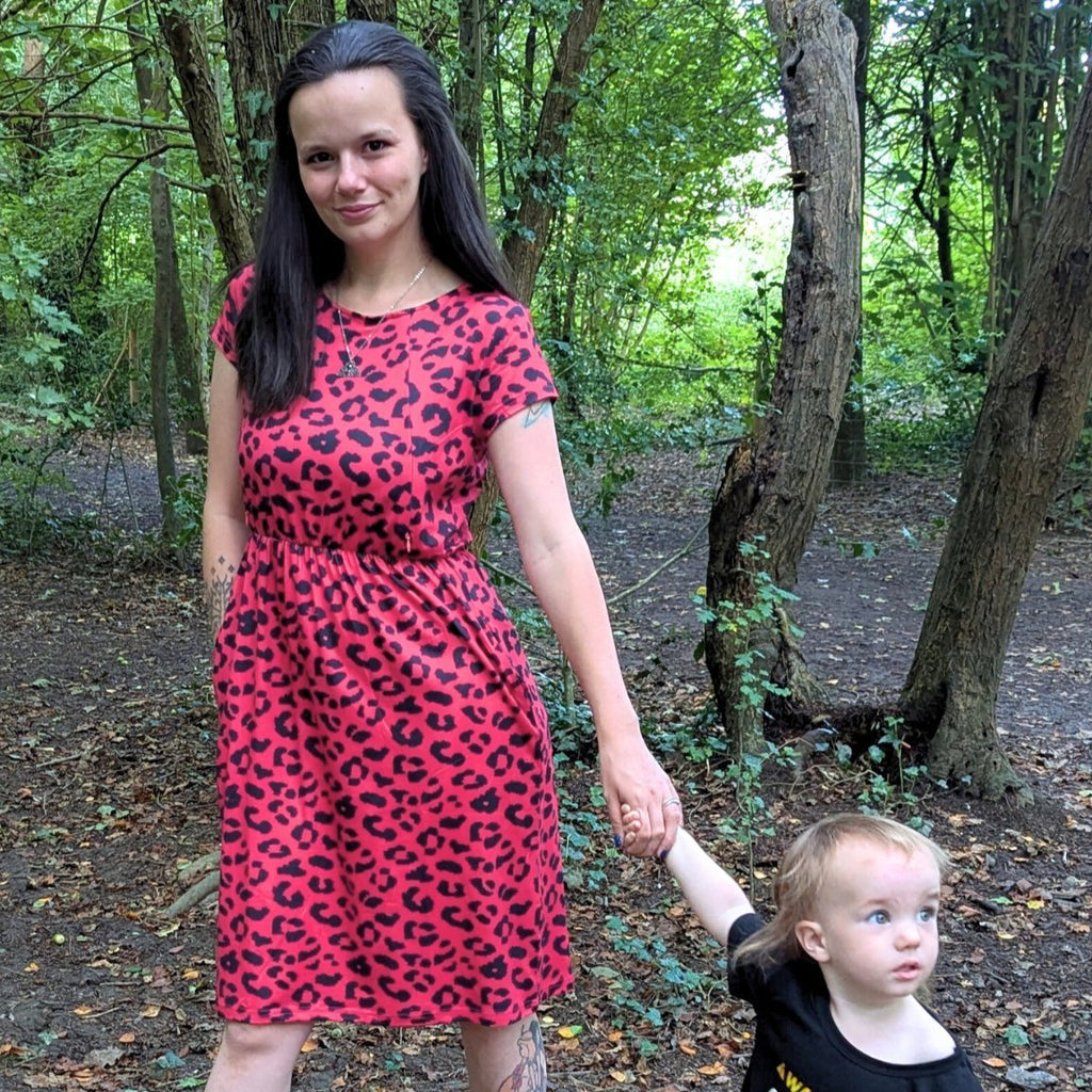 The Knee Length Breastfeeding Dress - Red Leopard