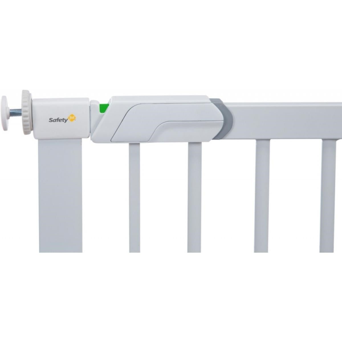 Safety 1st Flat Step Pressure Gate - 73 - 80cm - Baby&More