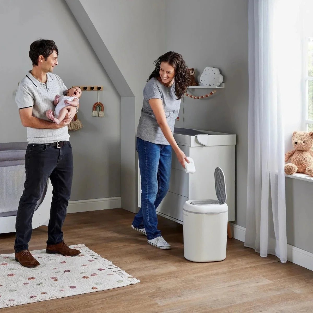 Shnuggle Eco - Touch Nappy Bin - White - Baby&More