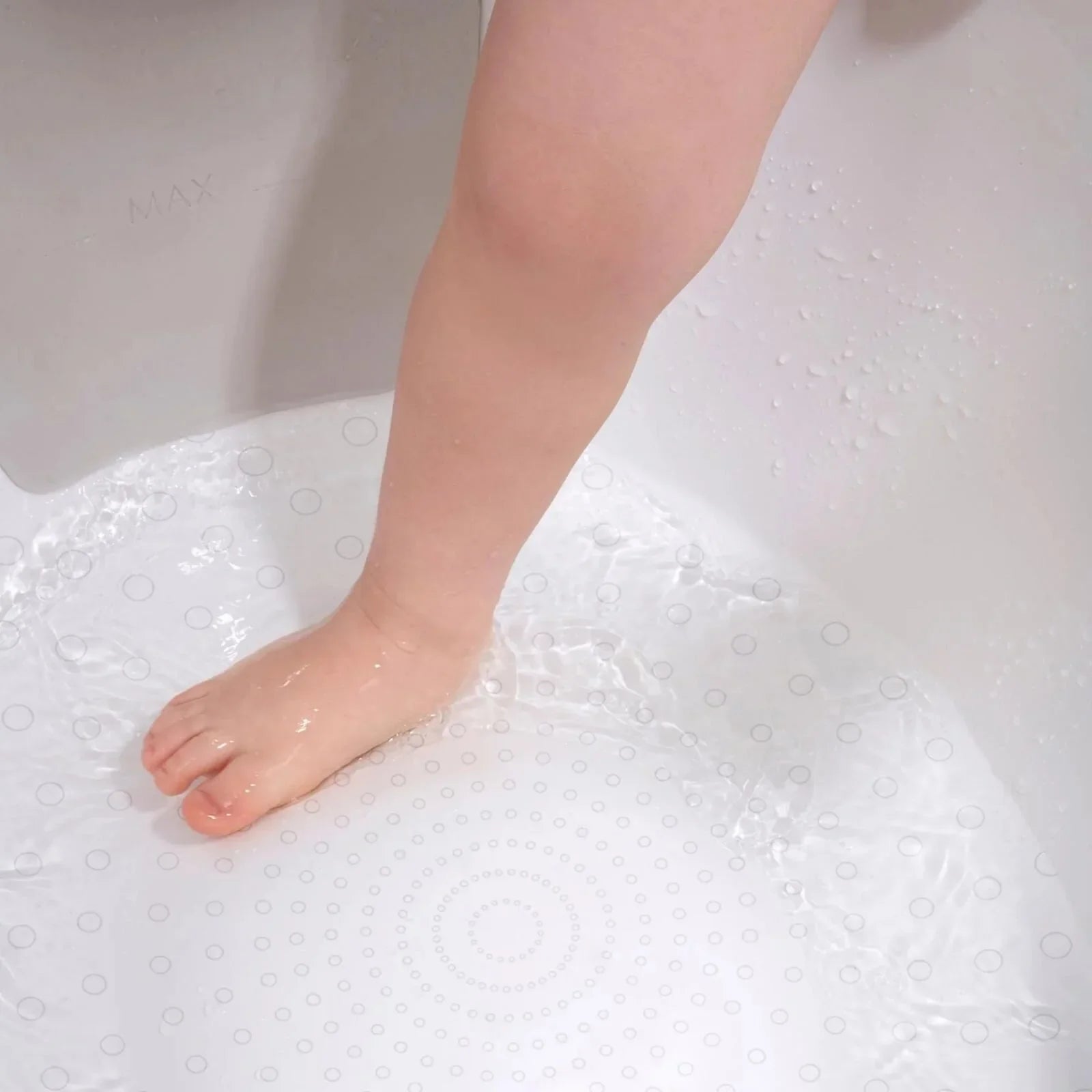 Shnuggle Toddler Bath Tub - Taupe - Baby&More