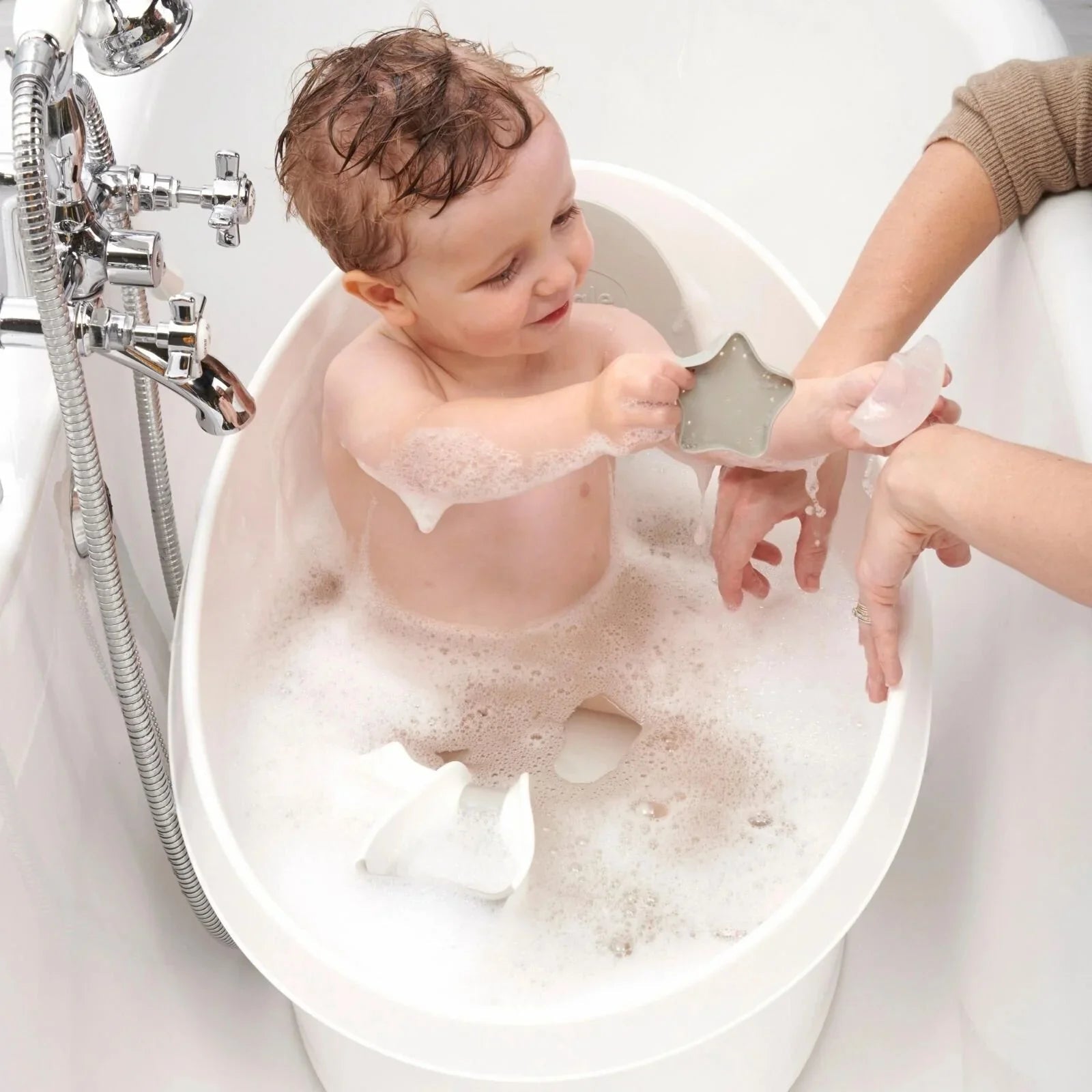 Shnuggle Toddler Bath Tub - Taupe - Baby&More