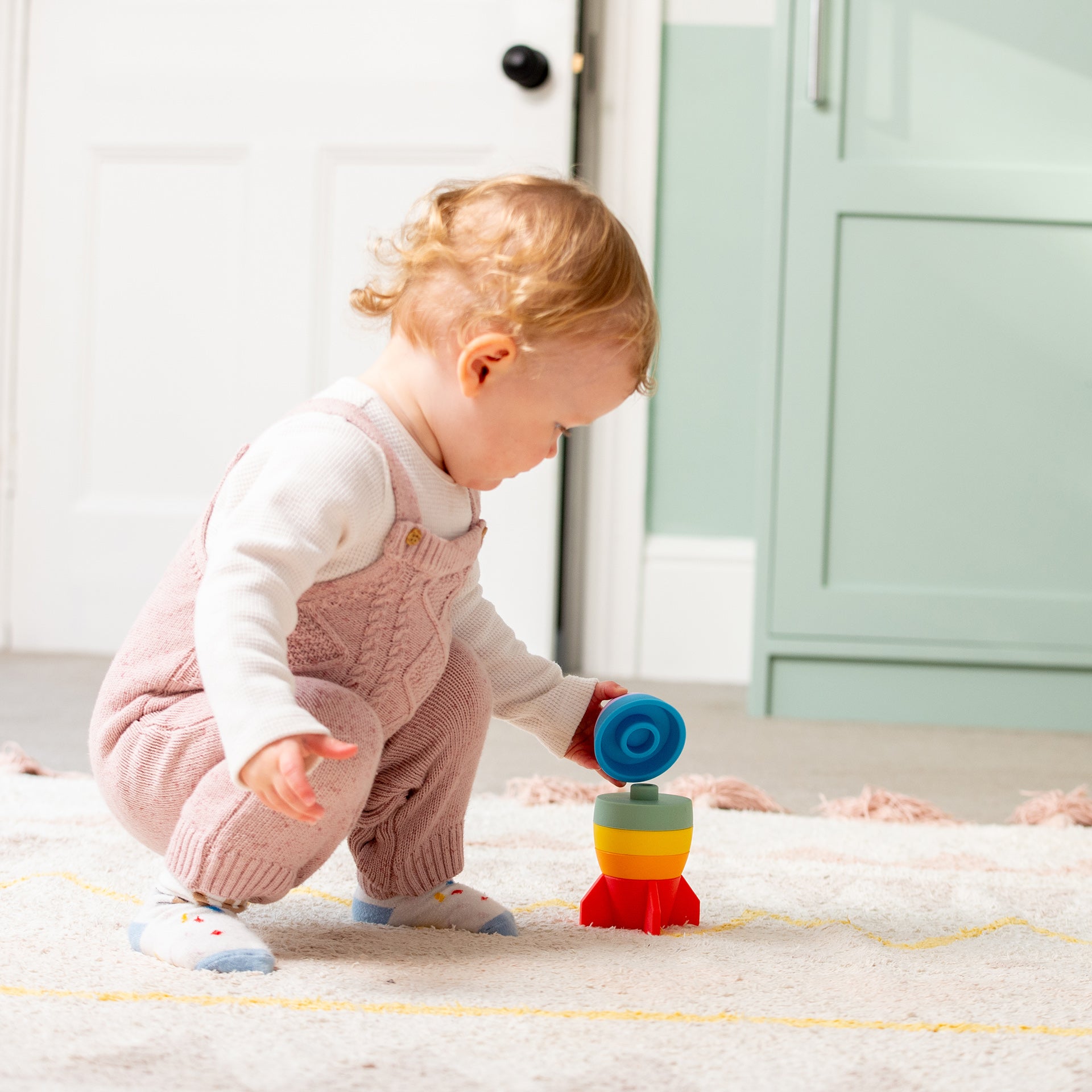 SiliSoft® Rocket Stacker - Rainbow - Baby&More