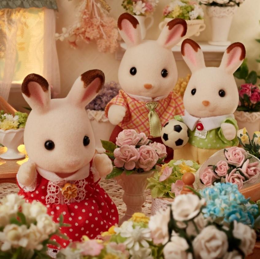 Sylvanian Families - Chocolate Rabbit Family - Baby&More