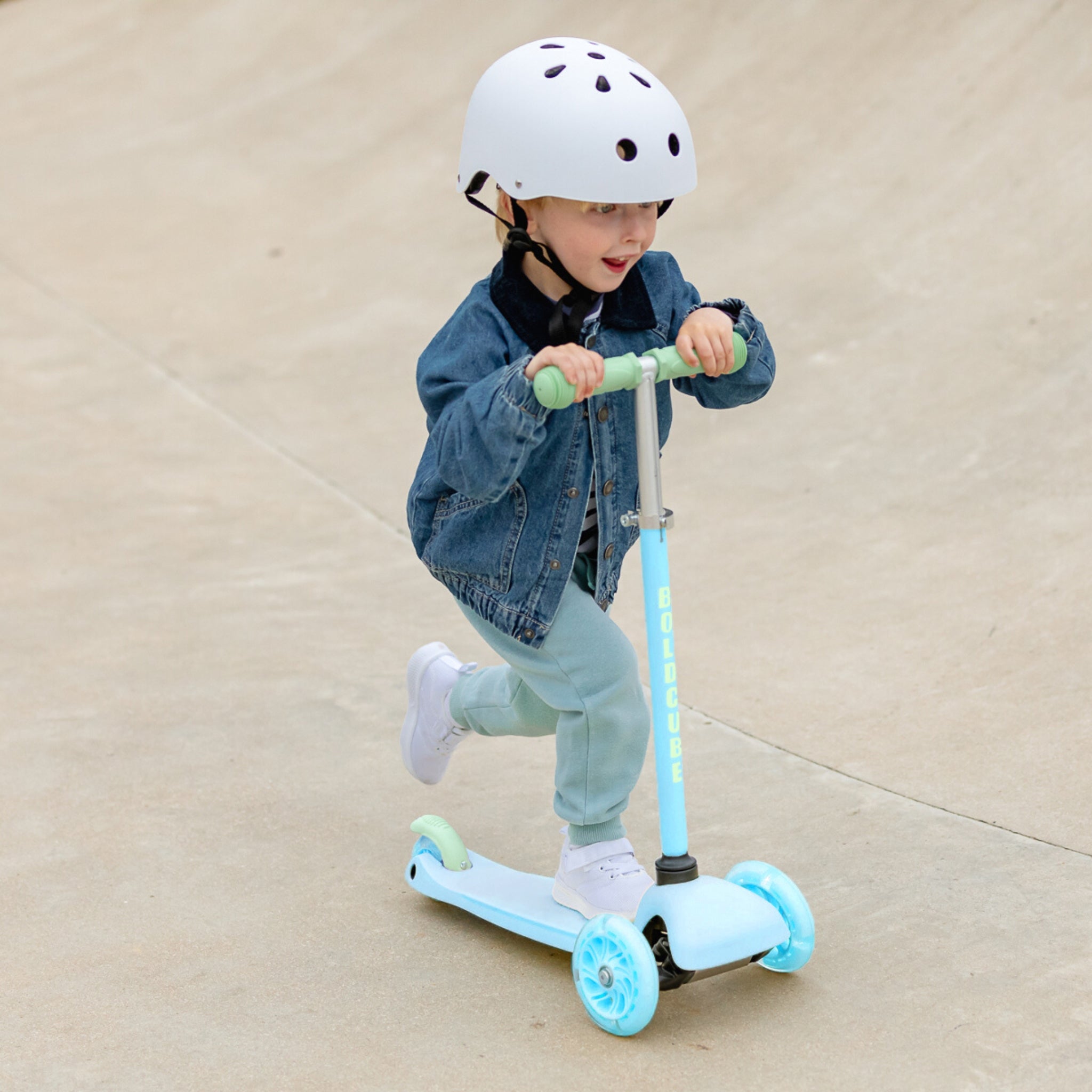 Teeny 3 Wheel Scooter - Blue & Green - Baby&More