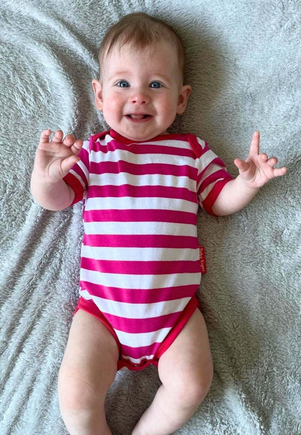 Toby Tiger Organic Baby Gift Set - Picnic Print - Baby&More