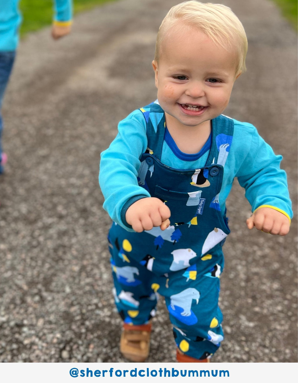 Toby Tiger Organic Dungarees - Arctic Print - Baby&More