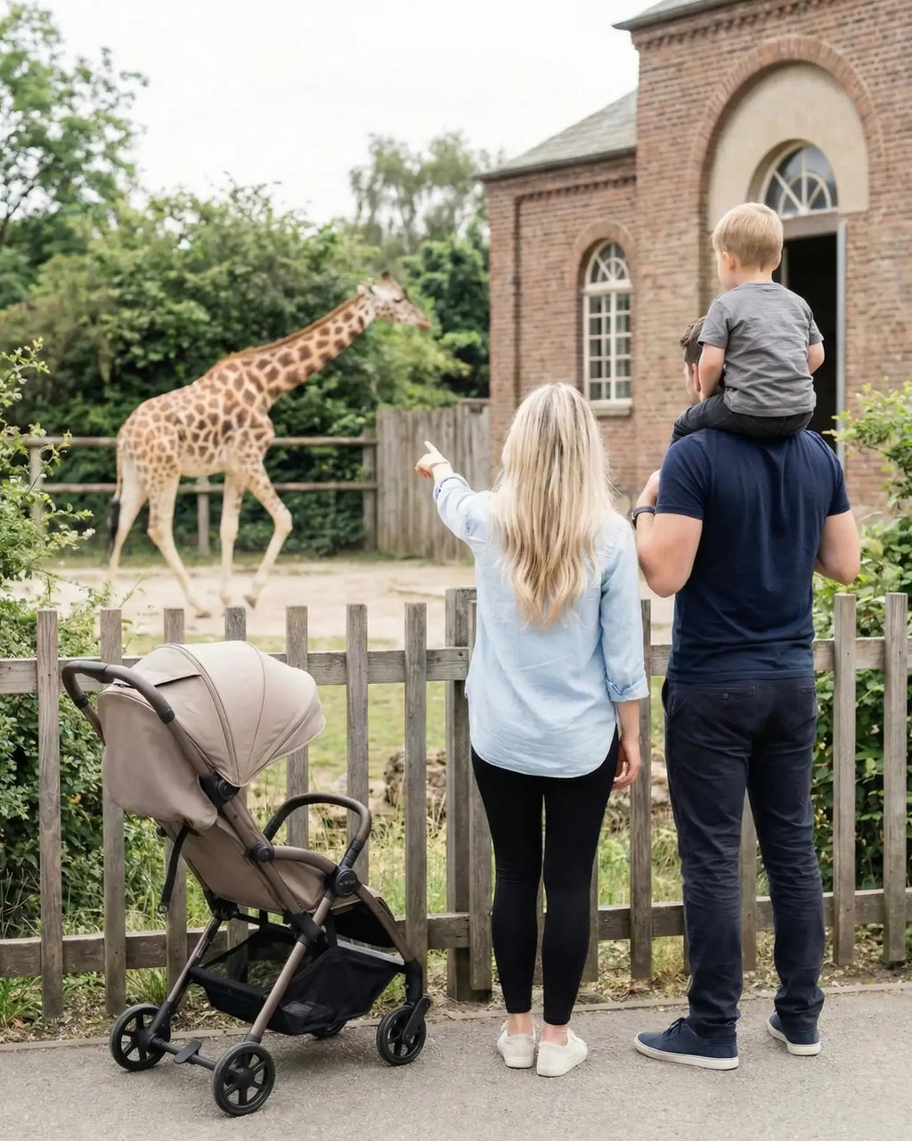 Venture Avio Compact Travel Baby Stroller - Truffle - Baby&More