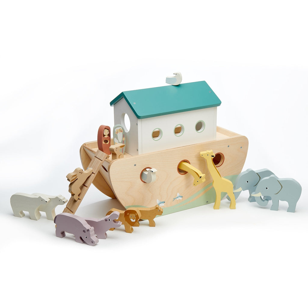 Wooden Noah's Ark - 20 Wooden Animals - Baby&More