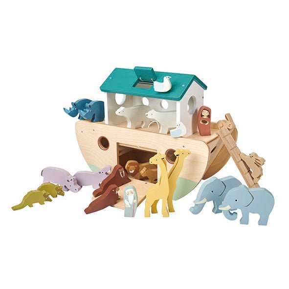 Wooden Noah's Ark - 20 Wooden Animals - Baby&More