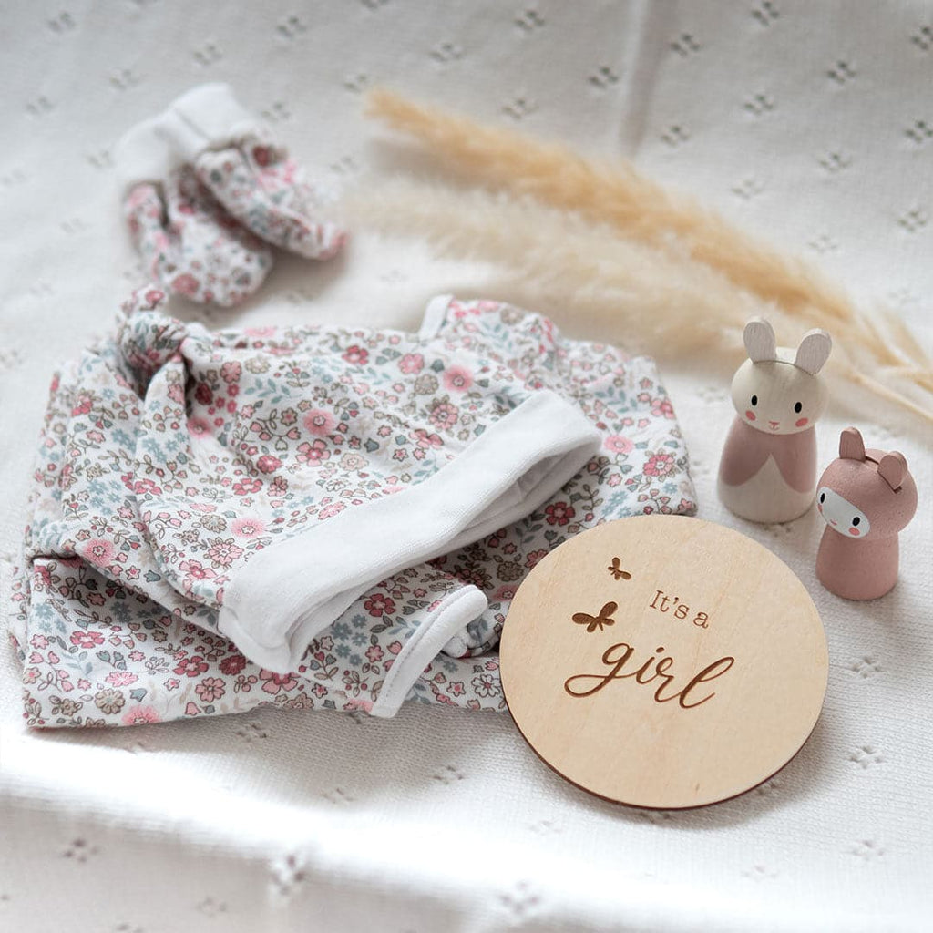 Priya & Peanut Wooden Pregnancy Milestone Disc Set