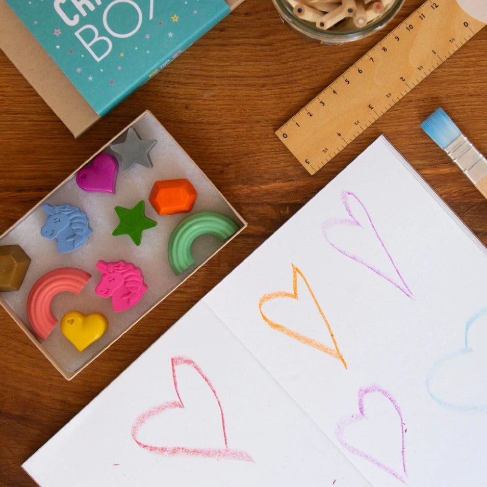 Fun Novelty Crayon Set - Minibeasts - Baby&More